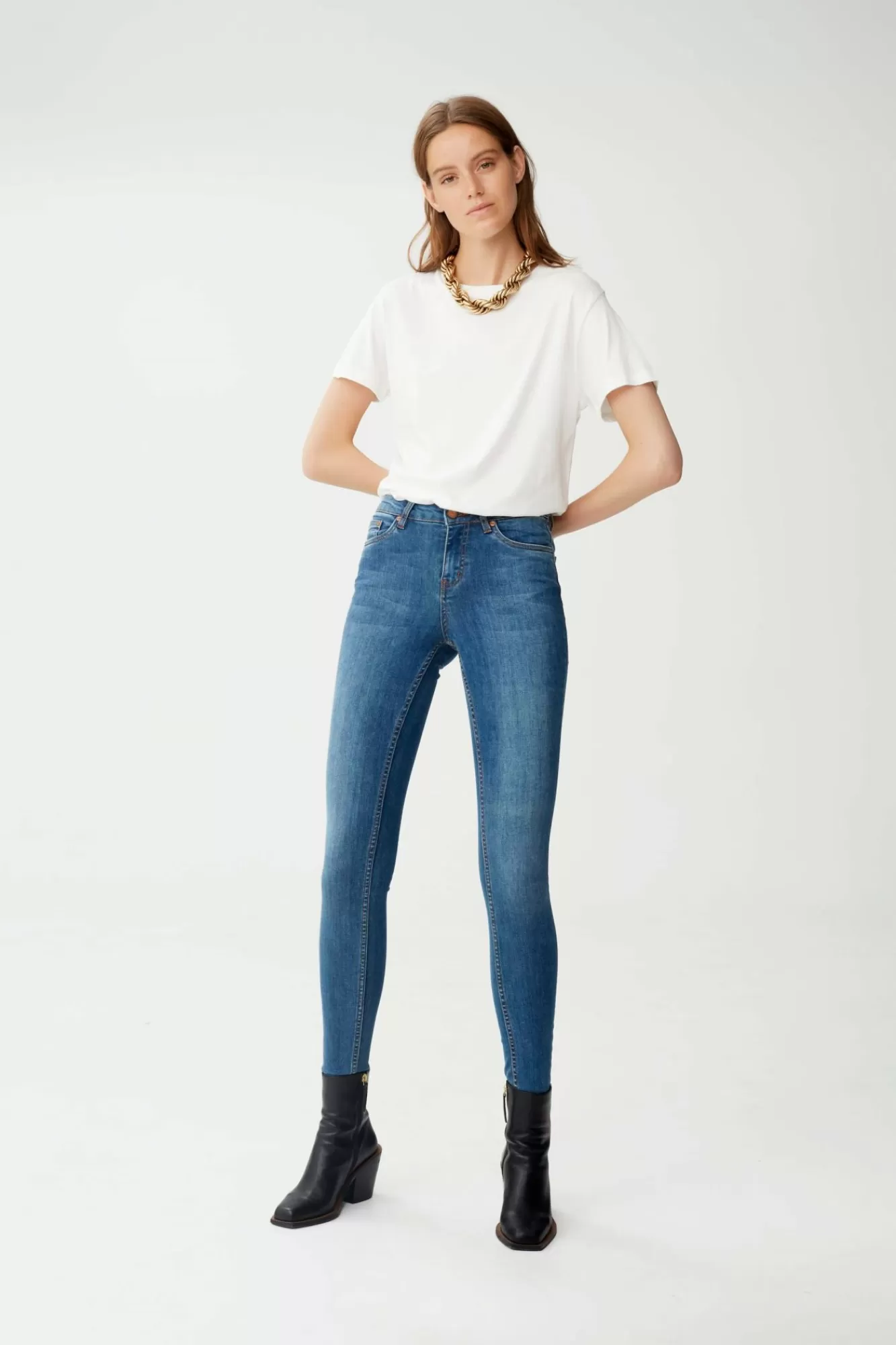 Gestuz Jeans>Maggiegz Mw Skinny Jeans L.A. Blue